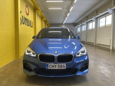 BMW 216i F46 Gran Tourer Business + Sis.Alv 24% + M-Sport + LED-valot + Navi + HUD + Tutkat - Sunbiili